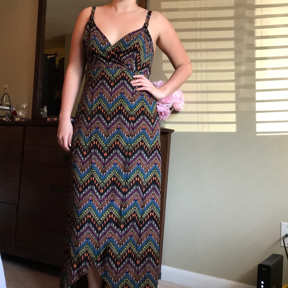 Boutique Patterned wrap maxi dress - Size L